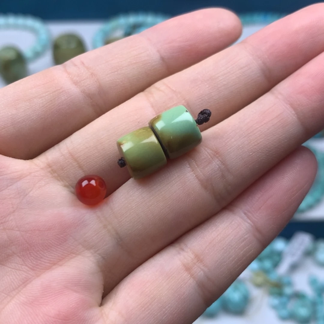 【闪购商品】南红玛瑙未镶嵌珠宝奇石