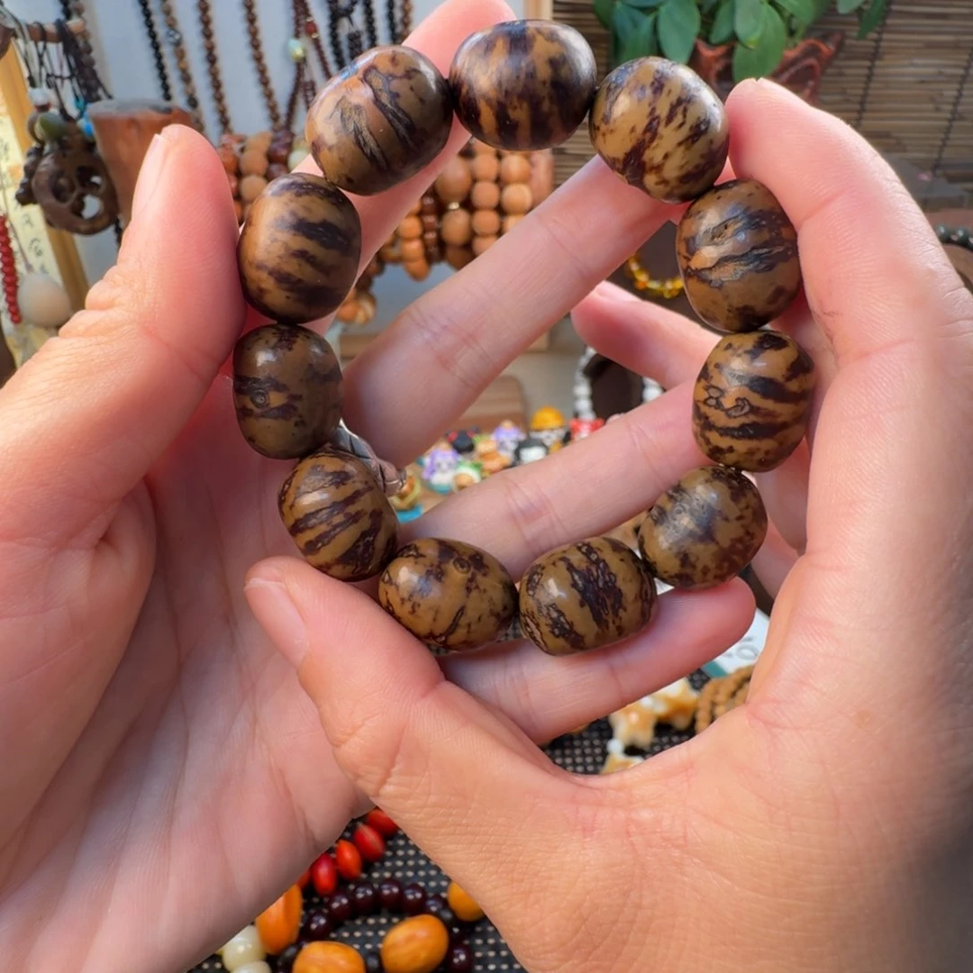 草珠菩提吊坠乌**啦菩提