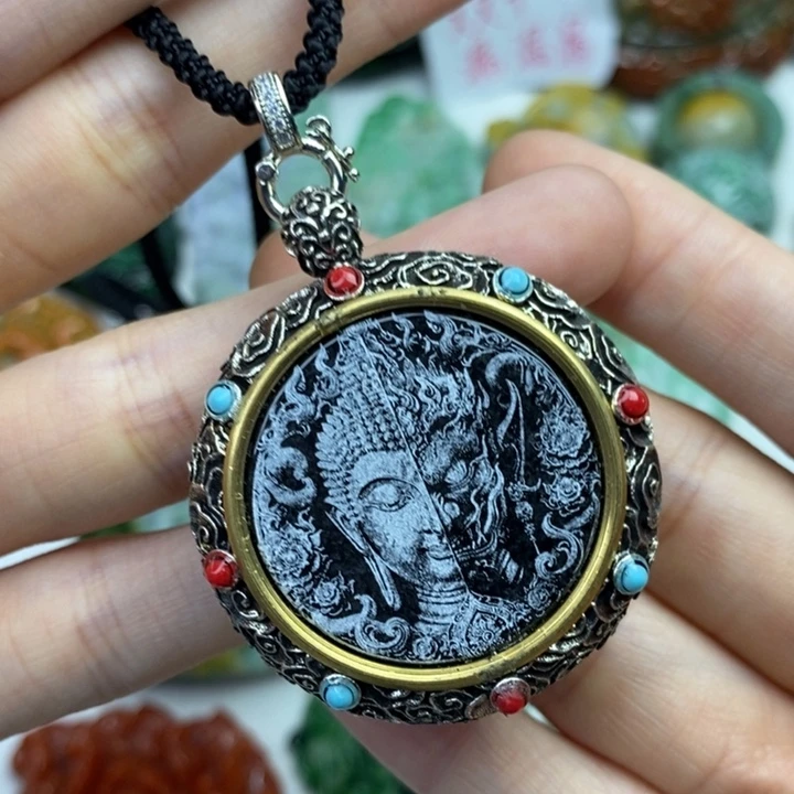 颈饰未镶嵌翡翠吊坠