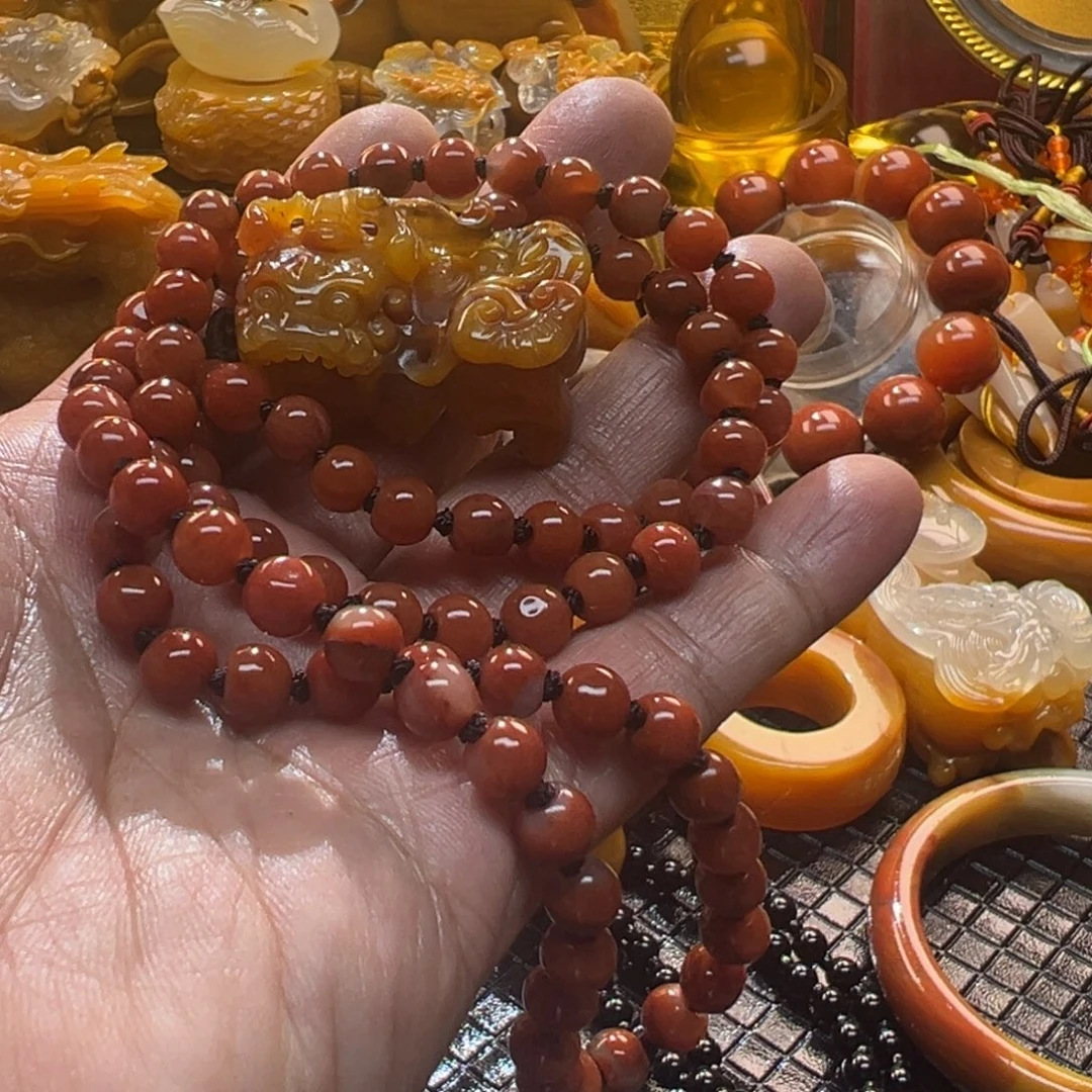 石英质玉未镶嵌颈饰