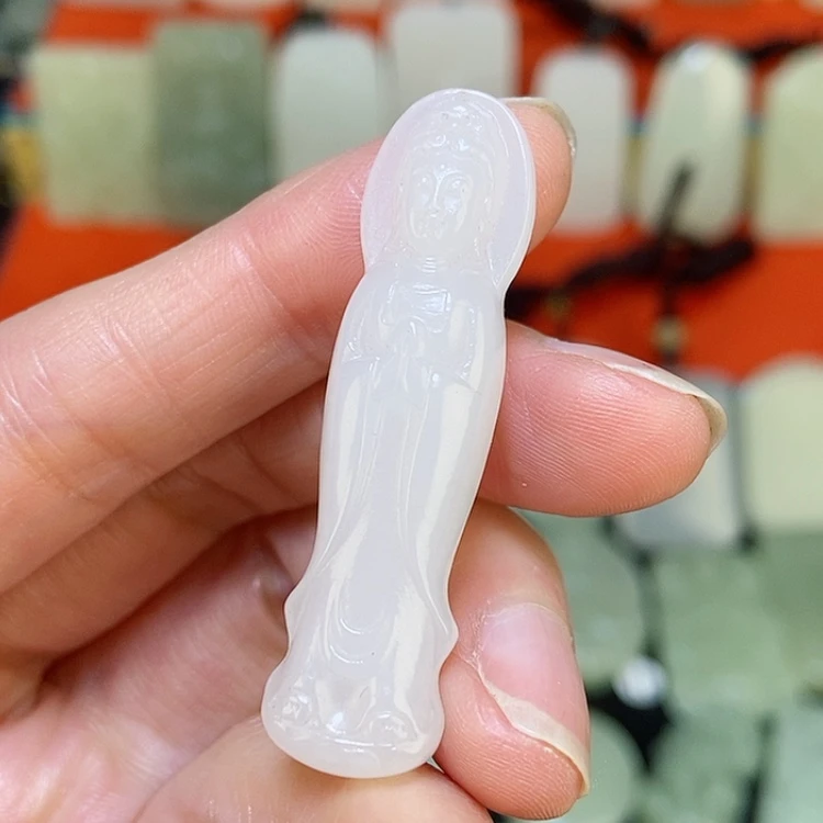 【闪购商品】颈饰未镶嵌和田玉