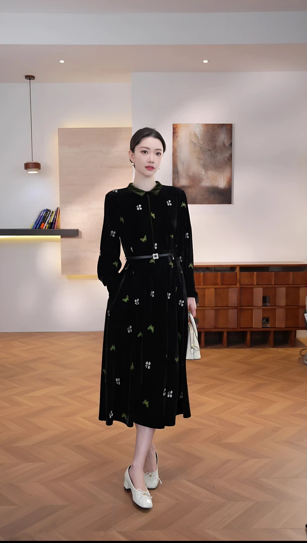 【WW】秋季新款复古时尚百搭手工刺绣长袖连衣裙 H-1296