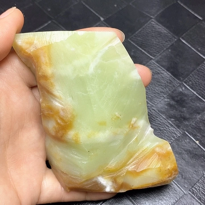 和田玉未镶嵌珠宝半成品