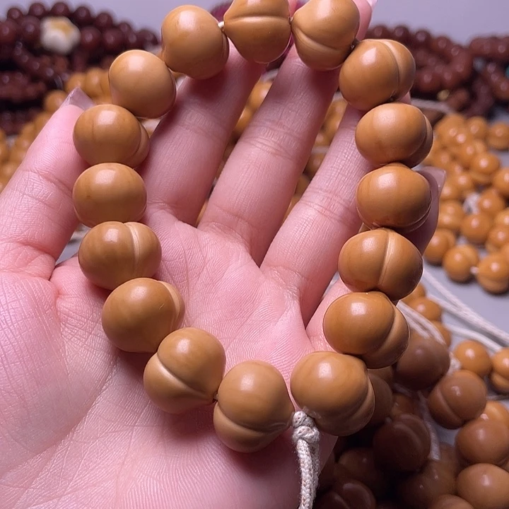 爱****手串猴头核桃17尺寸镜面柯基屁桃手持全品无暇