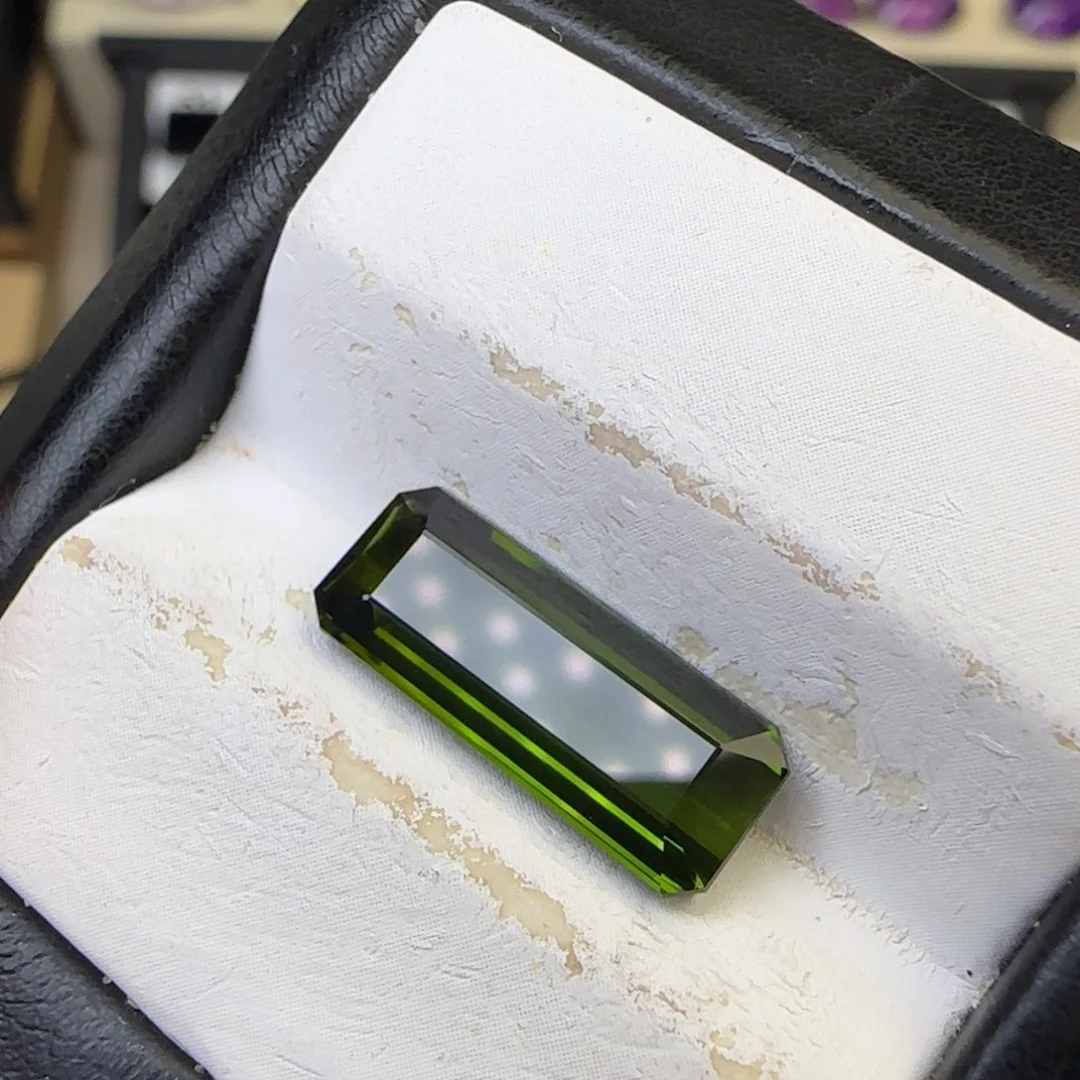 珠宝半成品未镶嵌碧玺天然4.1克拉