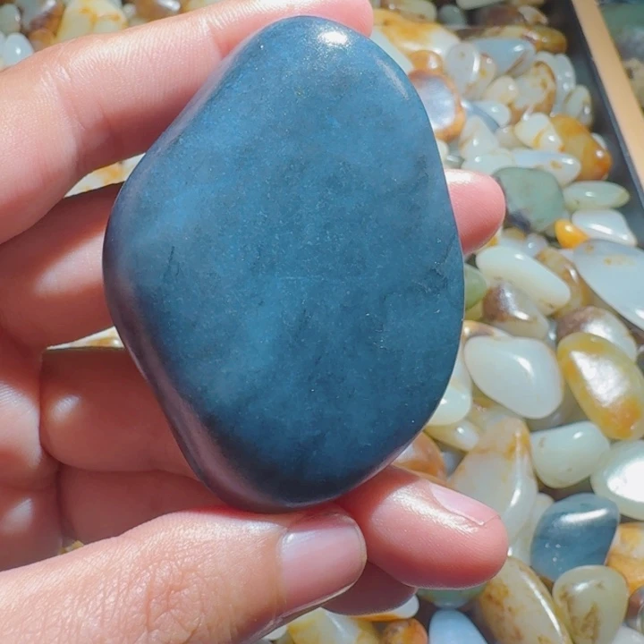 和田玉未镶嵌挂件81克