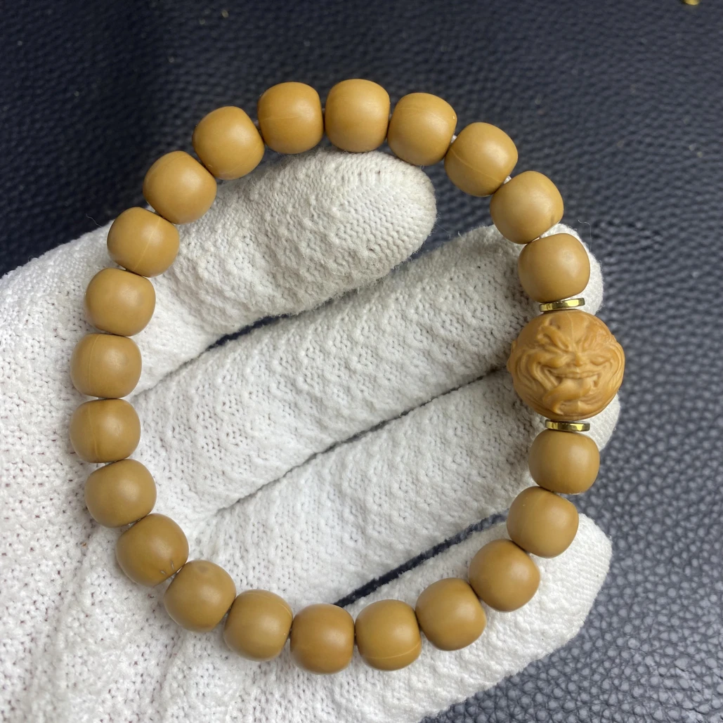 微瑕猴头雕刻舌僧老型珠手串反油油点卡10左右 A671