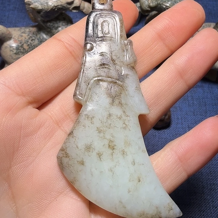 湘***哥和田玉（糖玉）未镶嵌颈饰