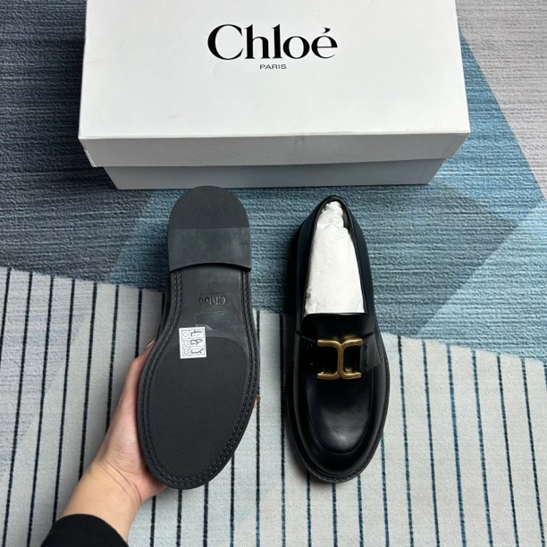 未使用 Chloe/蔻依 蔻依黑色乐福鞋三五码