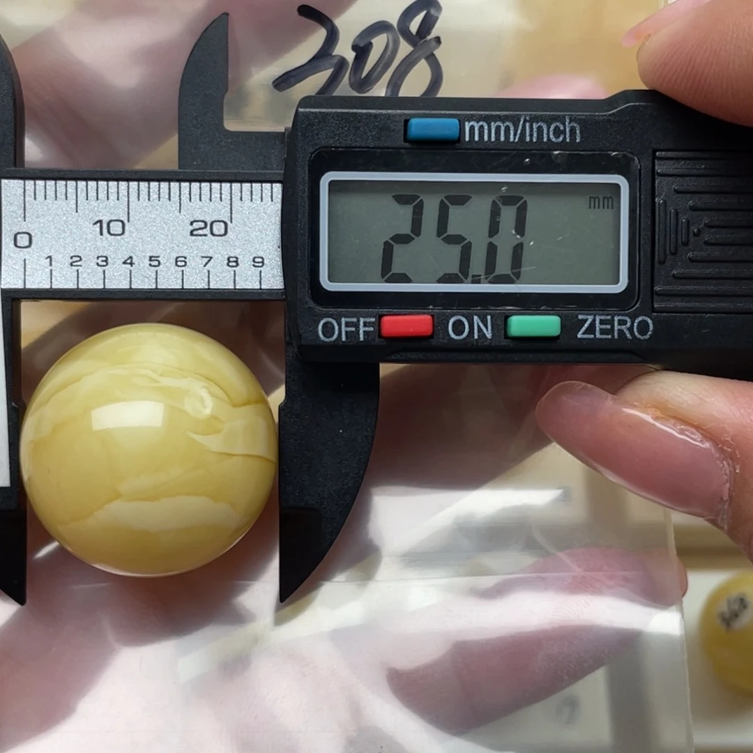 蜜蜡裸石未镶嵌桓****果微瑕