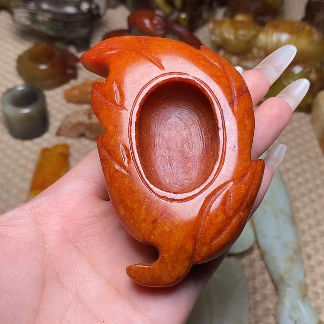 未镶嵌蛇纹石玉颈饰