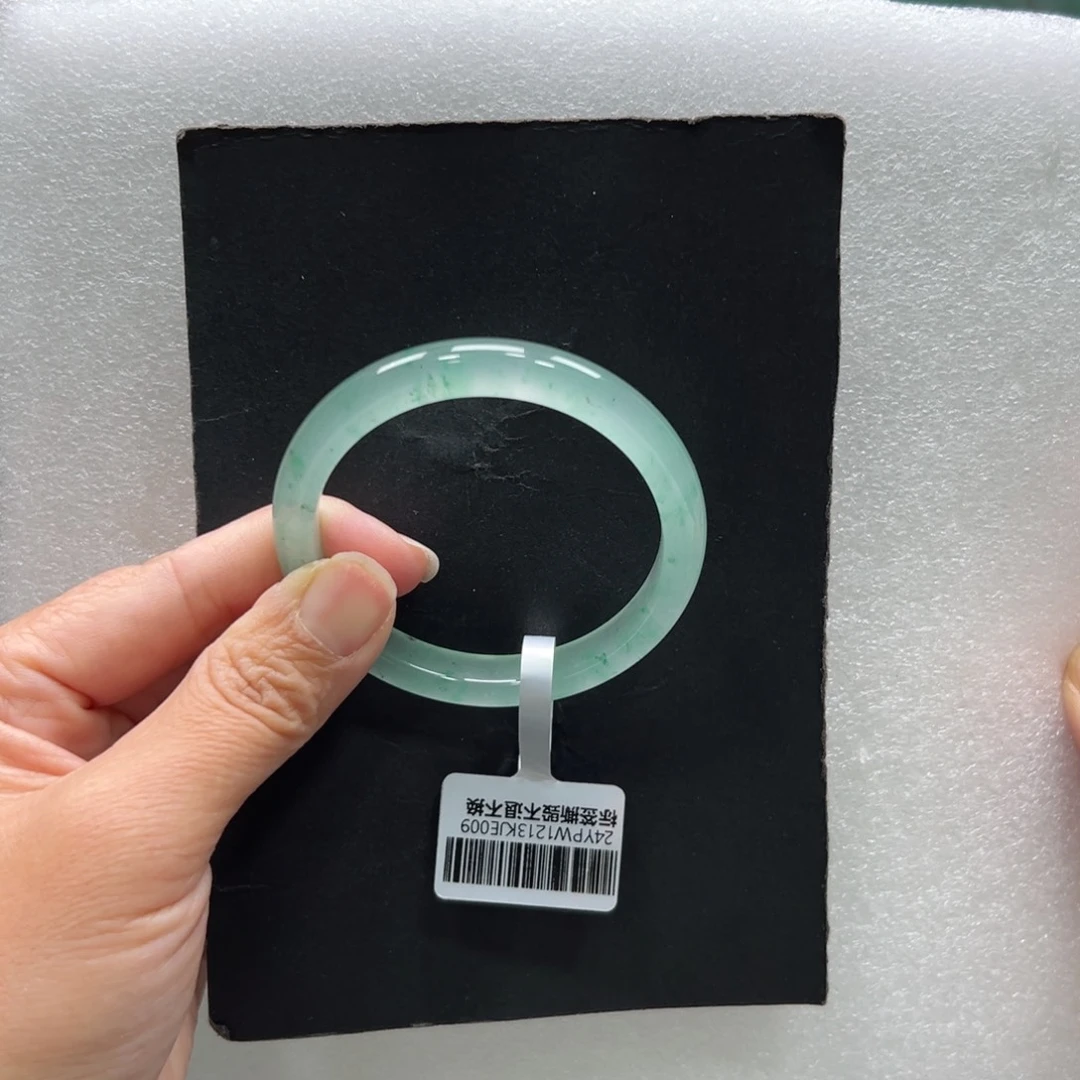 石英质玉手镯未镶嵌A***.➕佳佳53