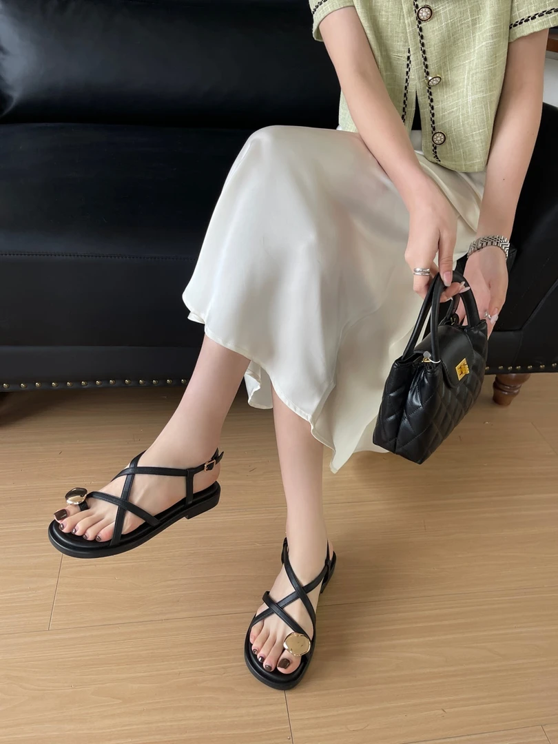 【保国女鞋】夏季女士交叉带凉鞋（205-6）