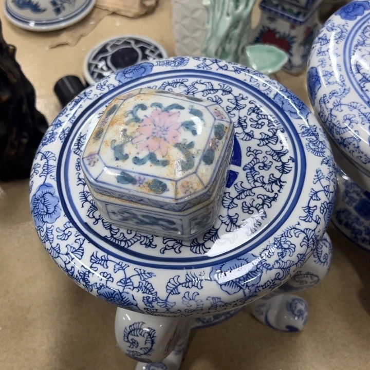 瓷片微瑕。。。。。。。。。。。。。