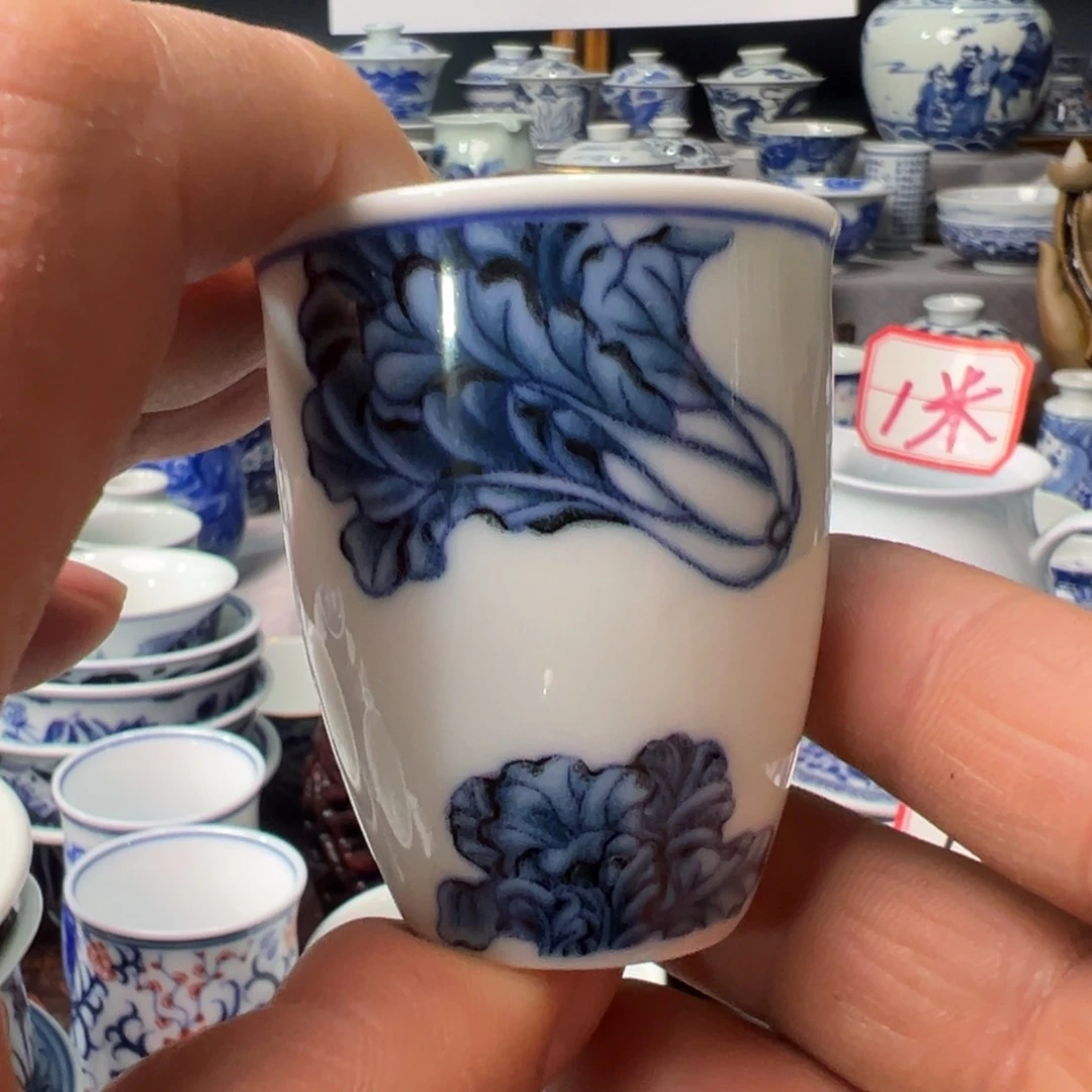 摆件景德镇青花瓷器