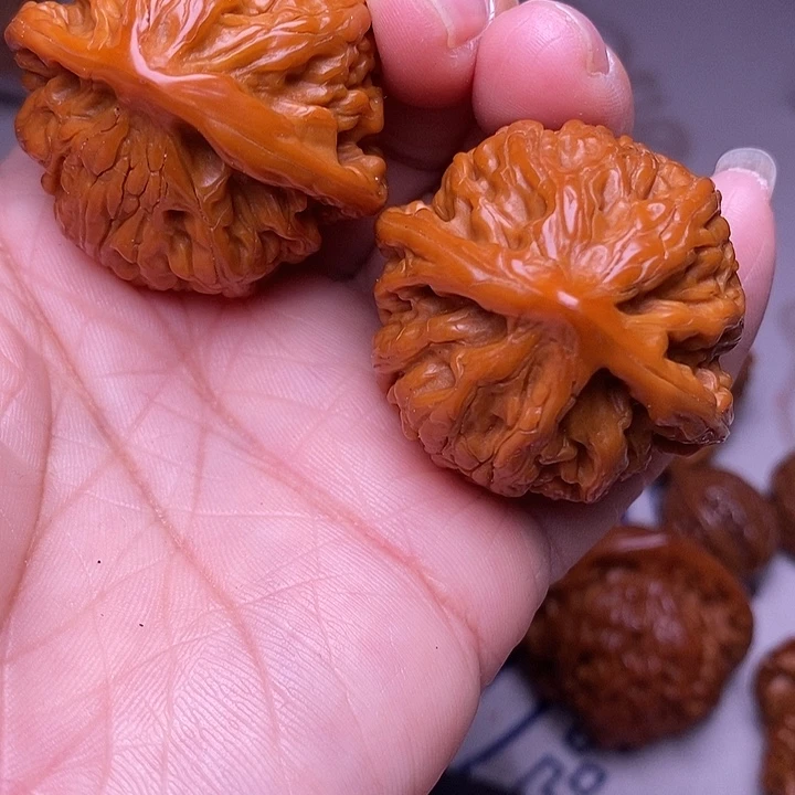 时***转文玩核桃吊坠粗筋
