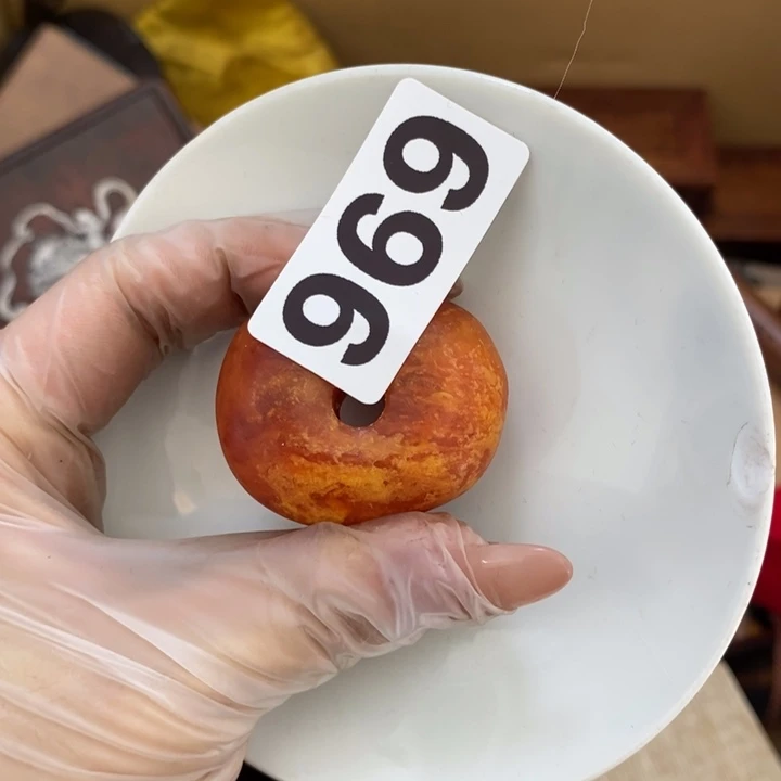 瓷片哦哦哦哦我哦哦