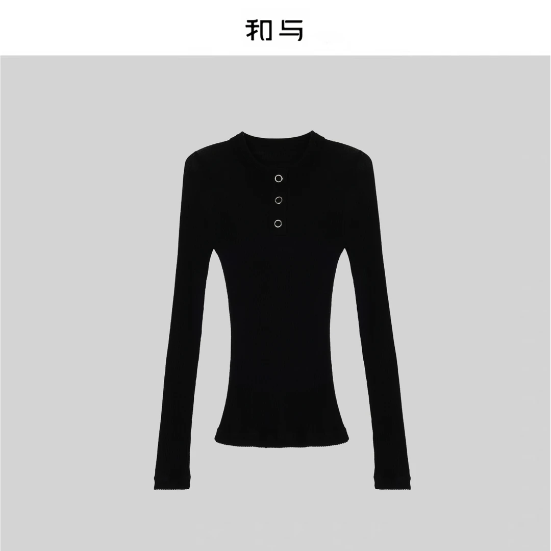 和与｜金属扣法式修身羊毛针织衫H53BBS10005
