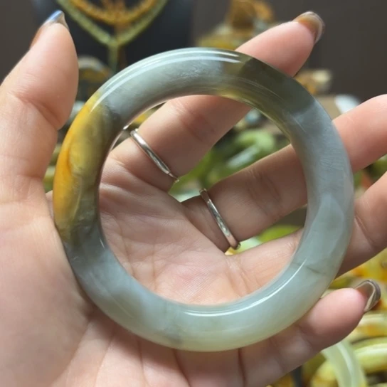 蓝***蛇纹石玉未镶嵌手镯