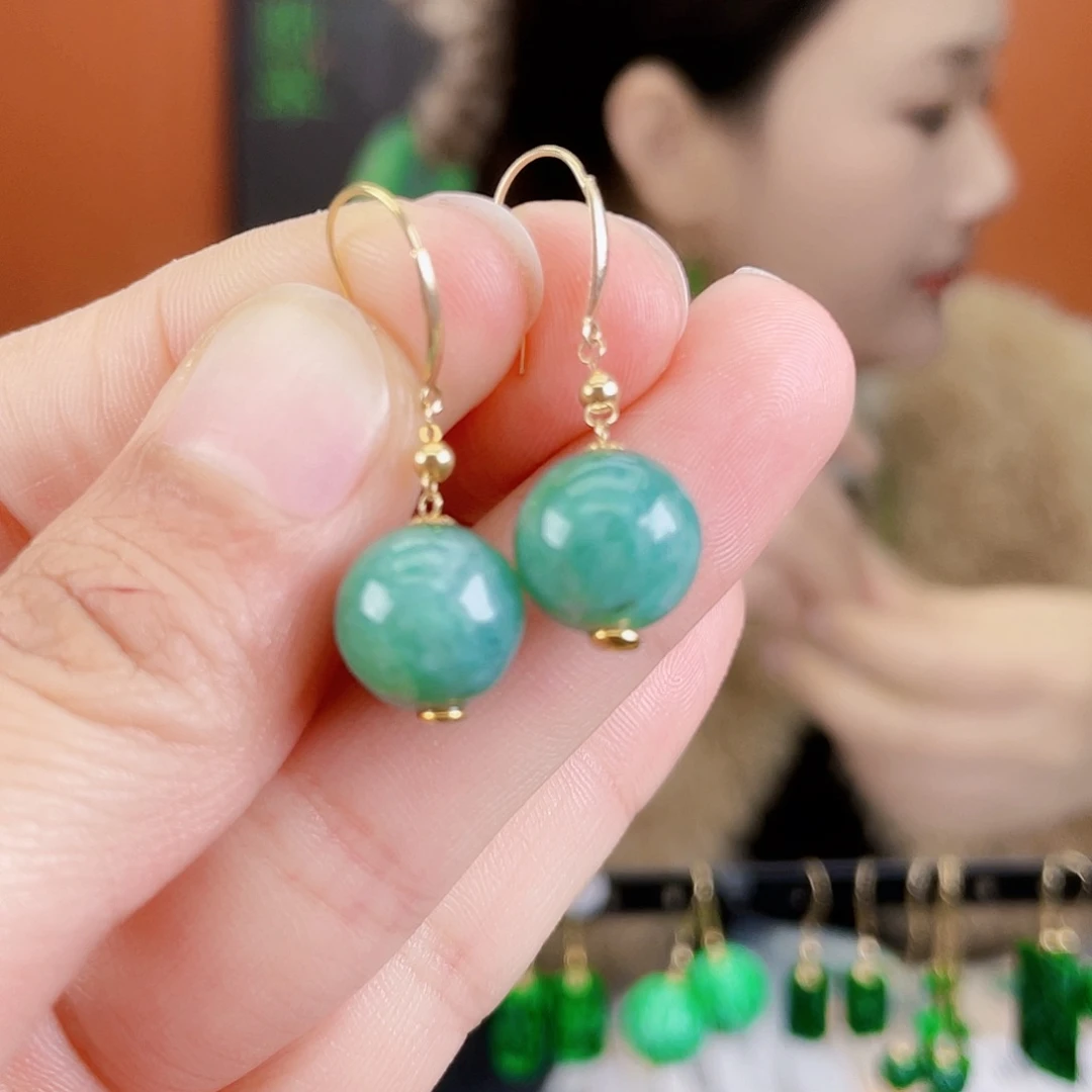 翡翠18K金镶嵌耳饰