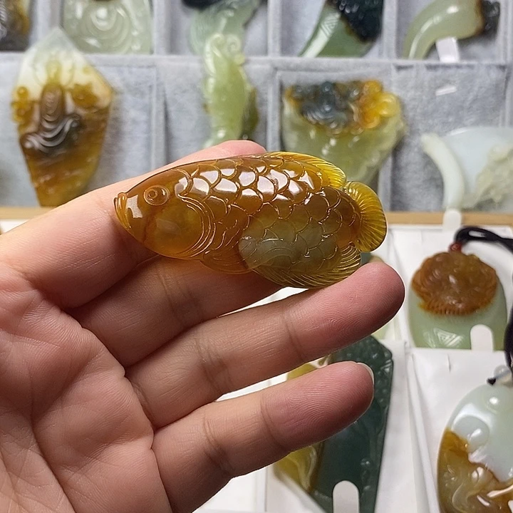 蛇纹石玉未镶嵌吊坠(不含链)
