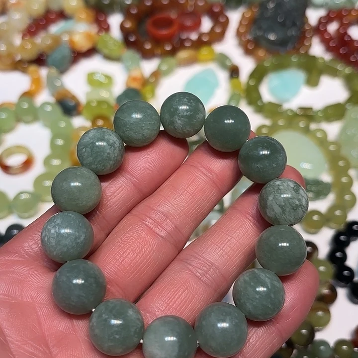 蛇纹石玉未镶嵌手串