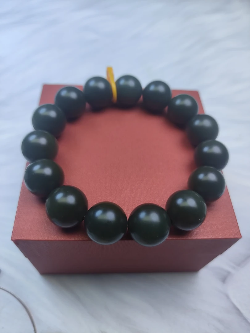 天然和田玉新疆料沙枣青圆珠14mm手串手链