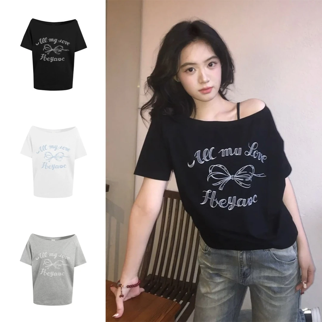 黑色斜肩短袖t恤女夏季蝴蝶结印花宽松休闲设计感露肩辣妹上衣ins