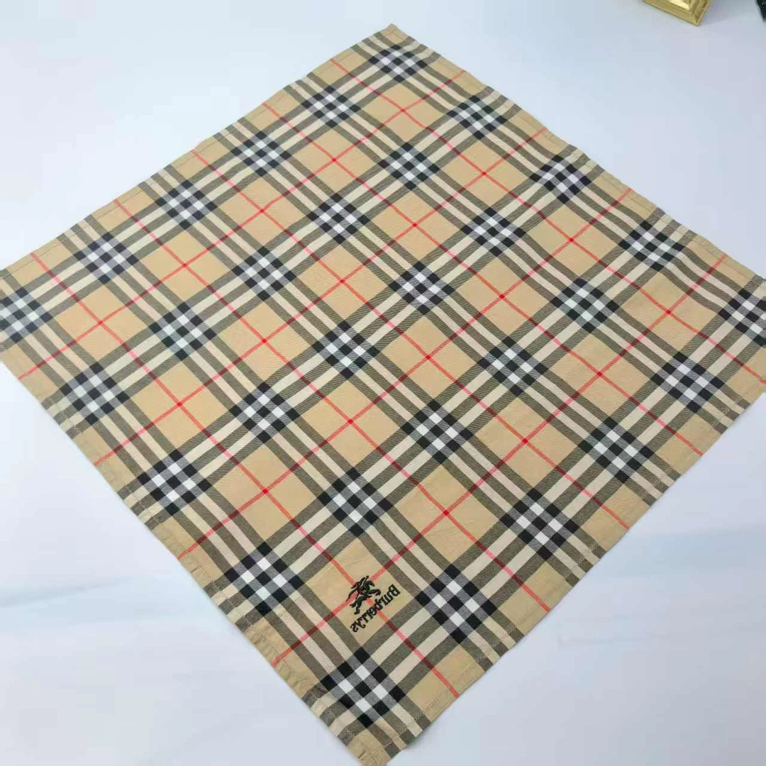 95新 BURBERRY/博柏利 海囤/巴宝莉/丝巾/yy10637