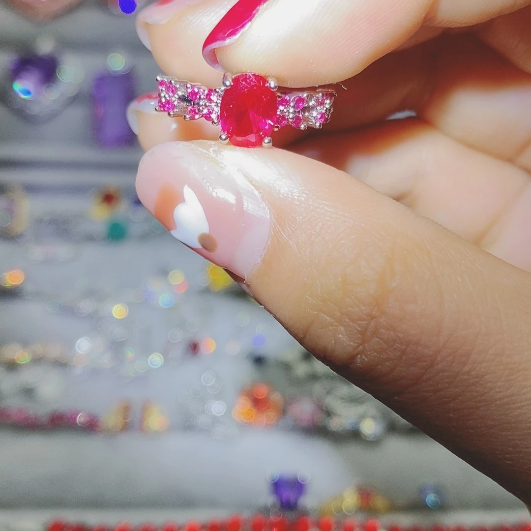 【闪购商品】托帕石耳饰银S925镶嵌