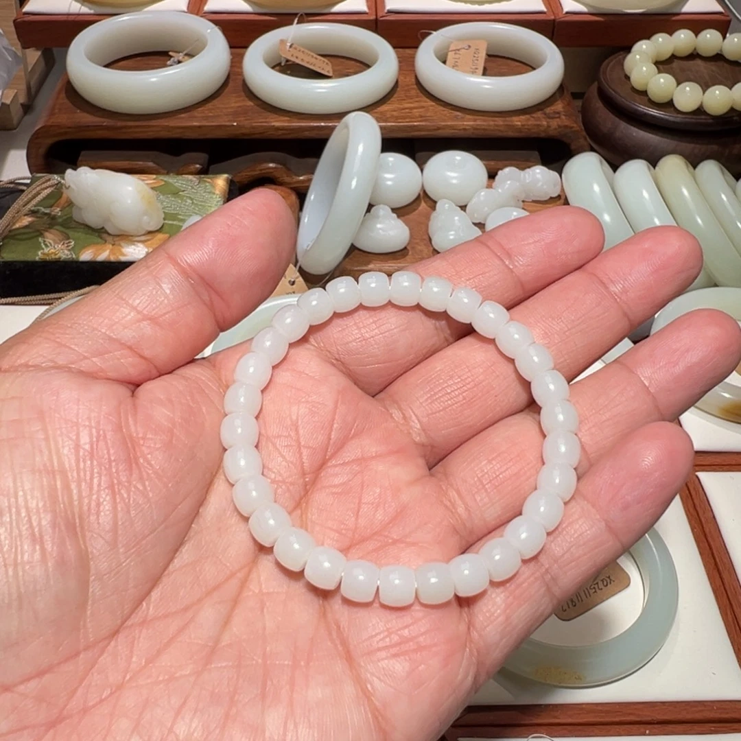 和田玉未镶嵌手链