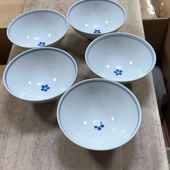 瓷片噗哈哈哈哈哈哈哈哈哈我的小可爱