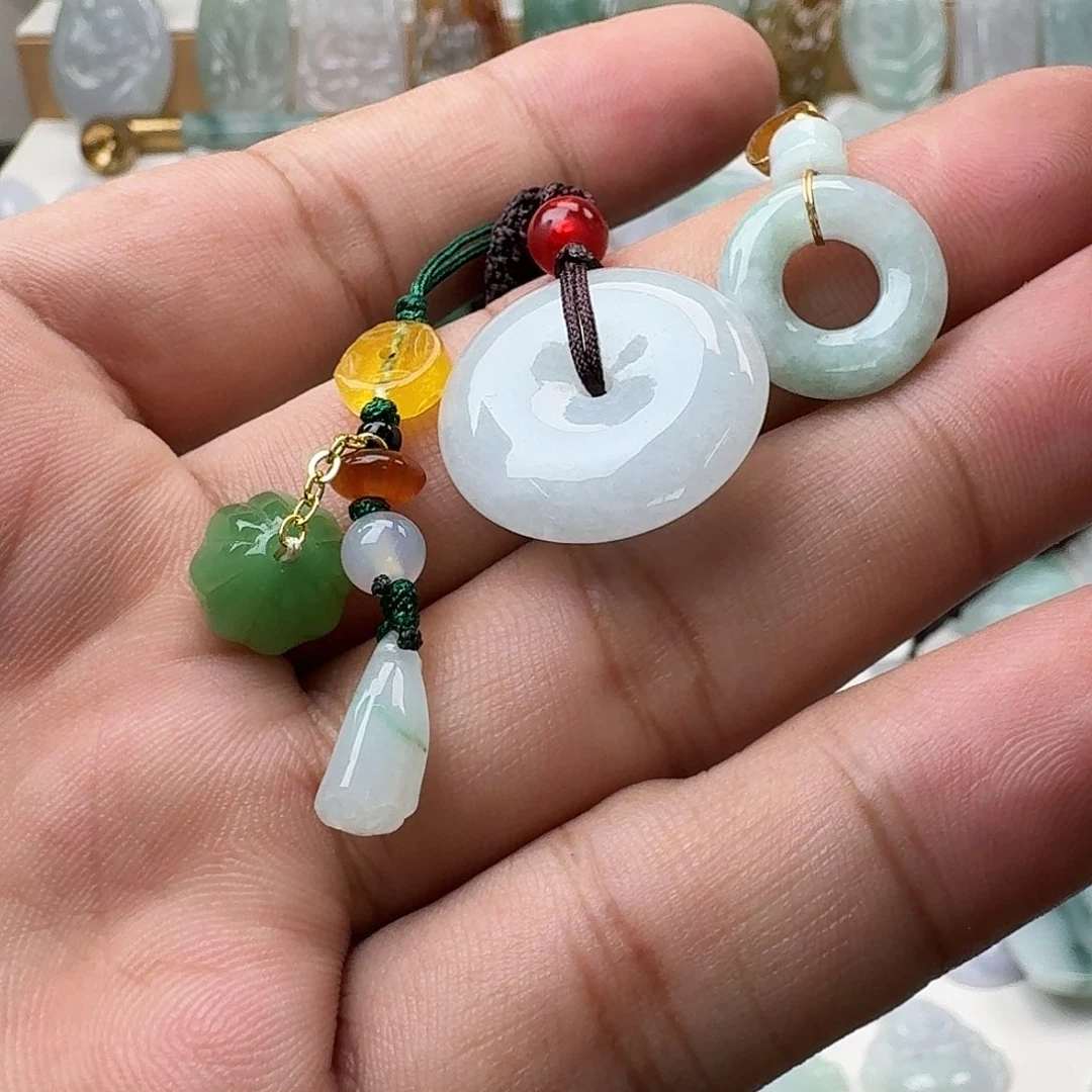 颈饰未镶嵌翡翠11