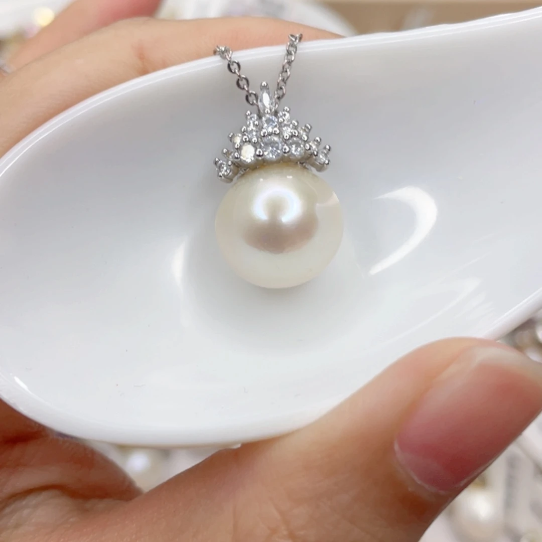淡水珍珠未镶嵌吊坠(赠链)