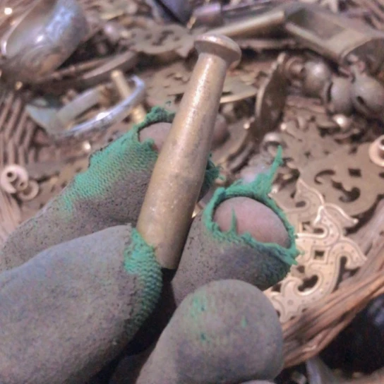 无***虑闪电购铜摆件工艺品