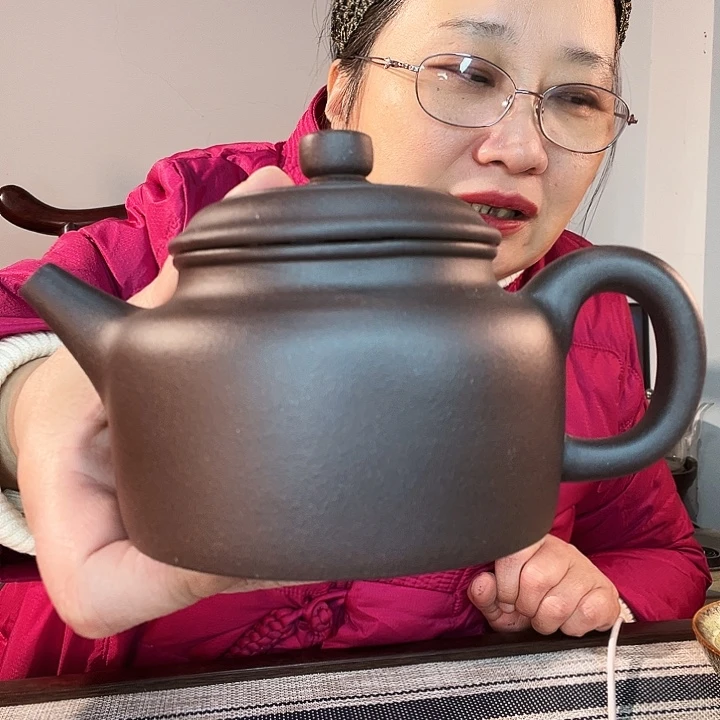 紫泥茶壶小****?作品欣赏