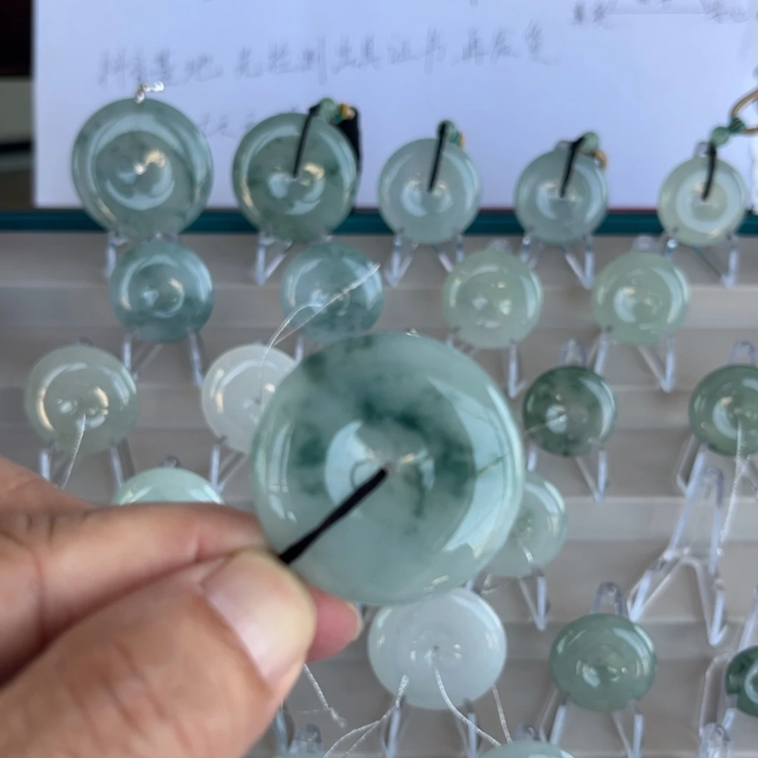 翡翠未镶嵌颈饰天然缅甸翡翠a货平安扣35.2*6.7