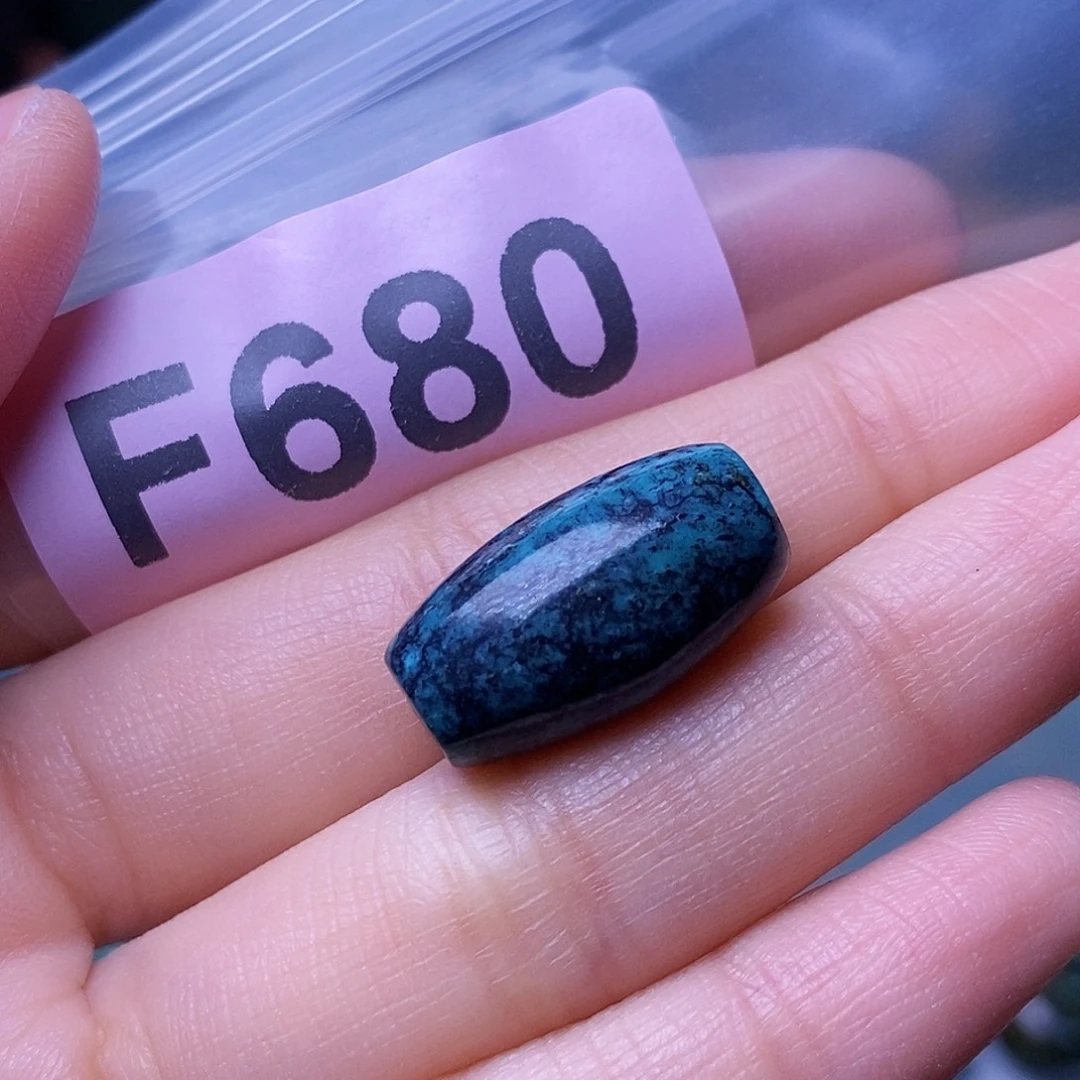 十堰原生态绿石头特色手工配饰