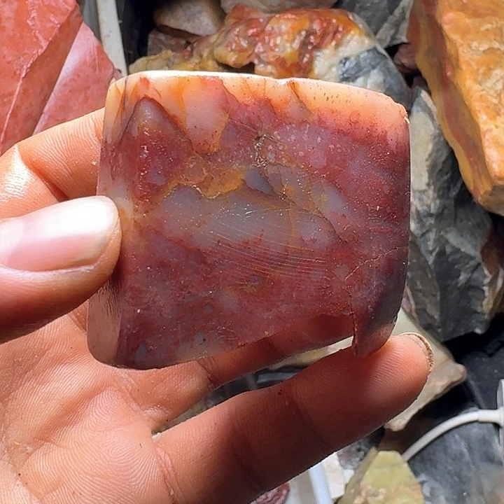 寿山石君*寿山石的制作