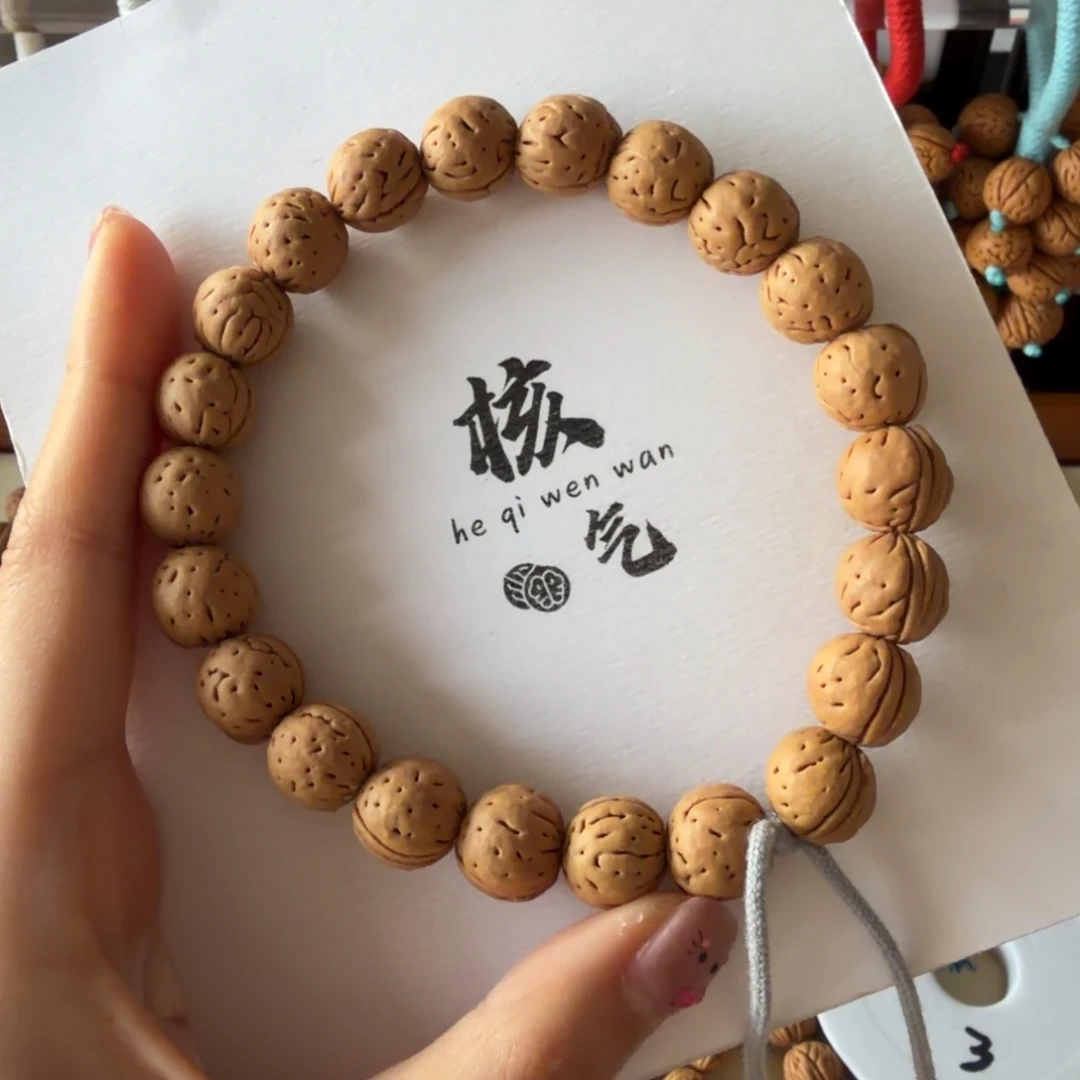 野生光头肌肉手持闪8