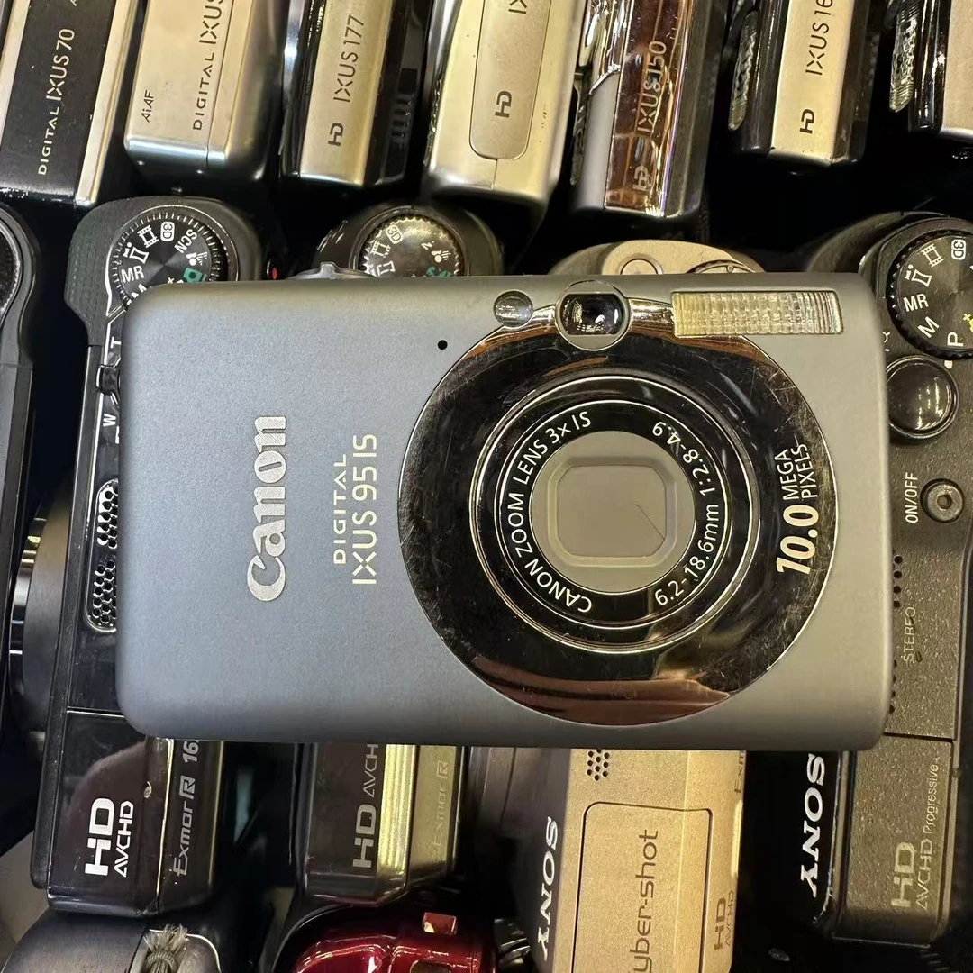 95新 Canon/佳能 佳能IXUS95 1000W像素 3倍变焦 配件齐全