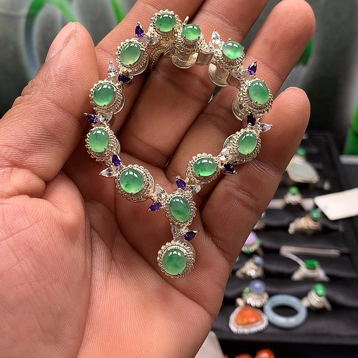 翡翠裸石缅甸天然A货翡翠