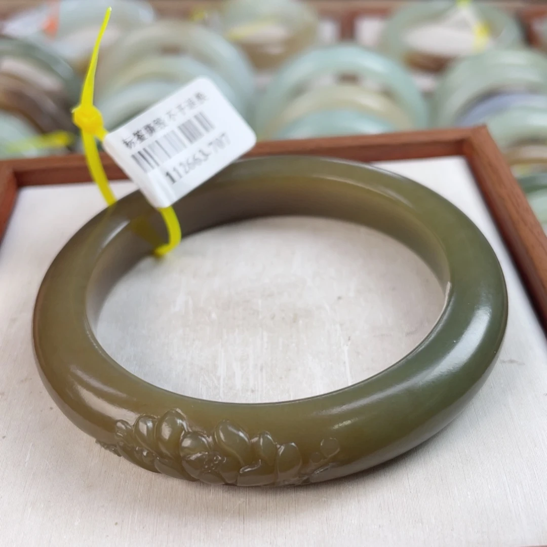【闪购商品】和田玉手镯未镶嵌99 52/53