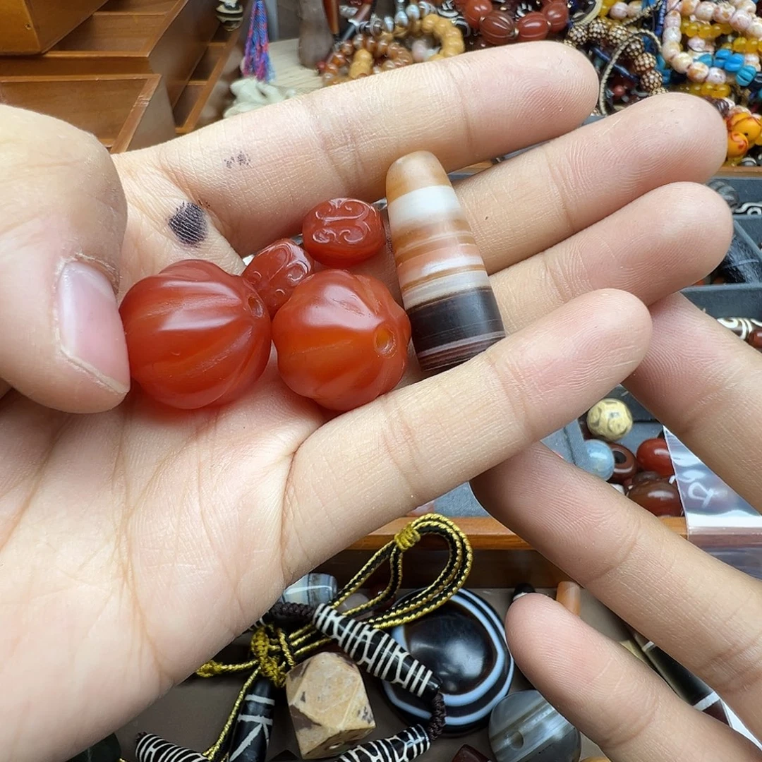 玛瑙/玉髓未镶嵌珠宝半成品