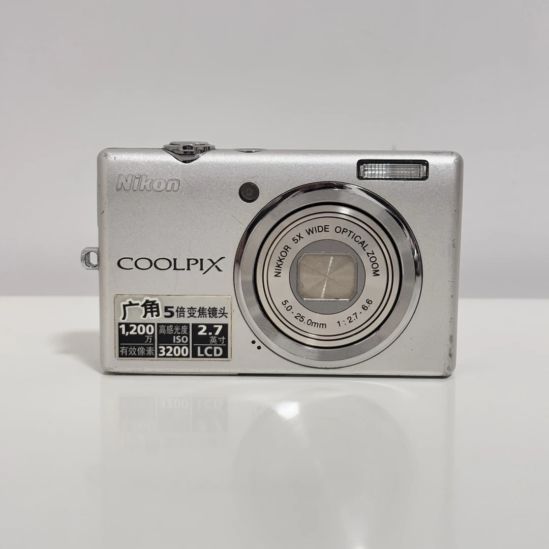 95新 Nikon/尼康 S570 1200w像素5倍光学变焦 配件齐全 No退换