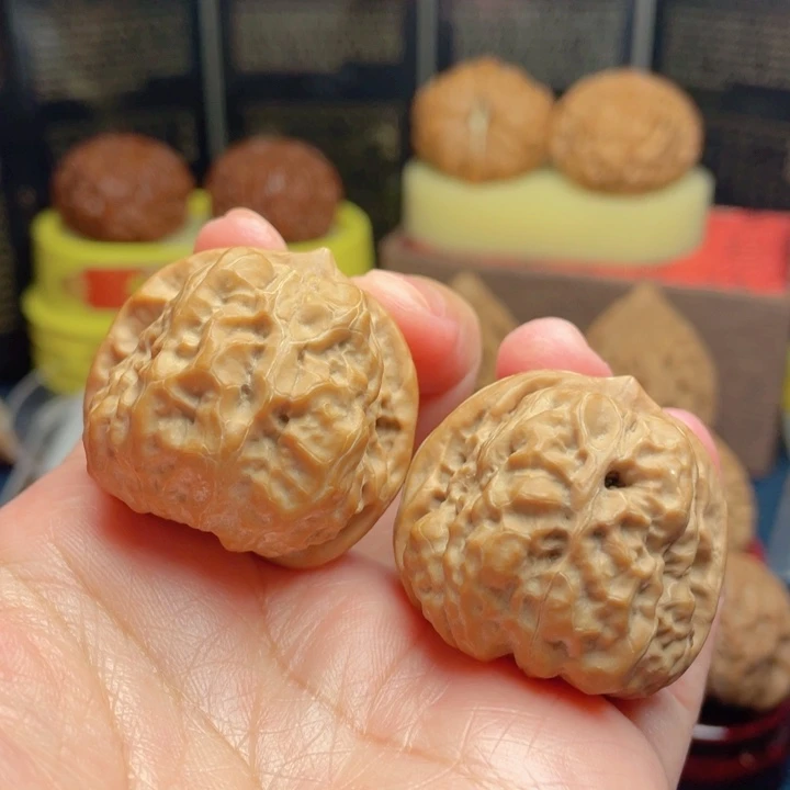 文玩核桃吊坠35全品蛤蟆头