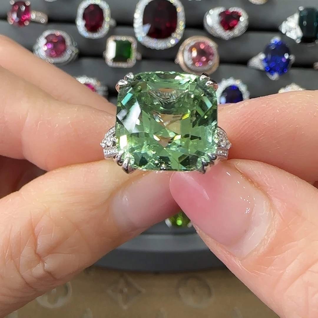 18K金镶嵌戒指碧玺12.09ct