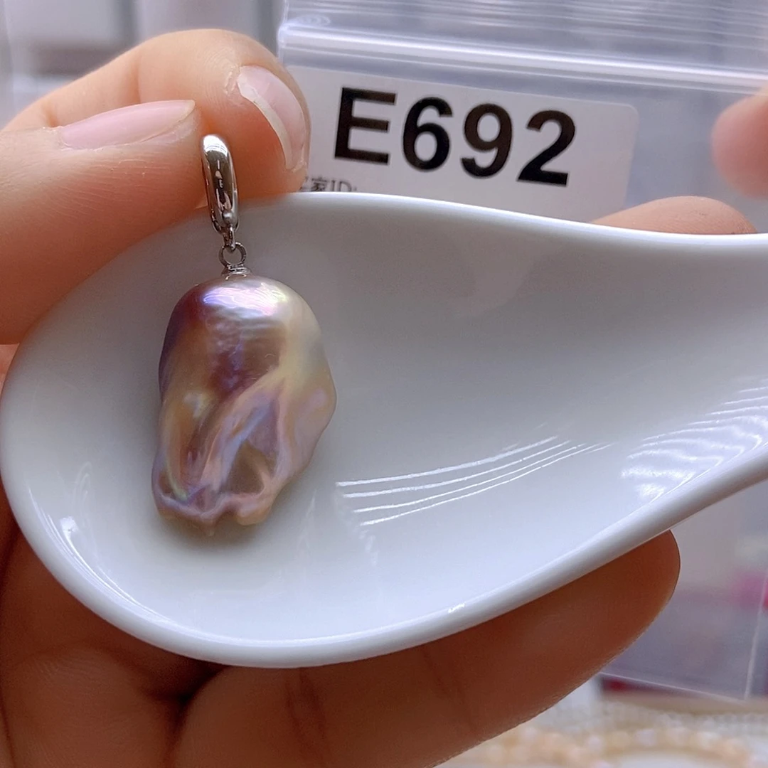 淡水珍珠未镶嵌颈饰