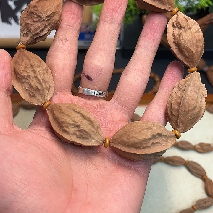 文玩核桃吊坠核桃48