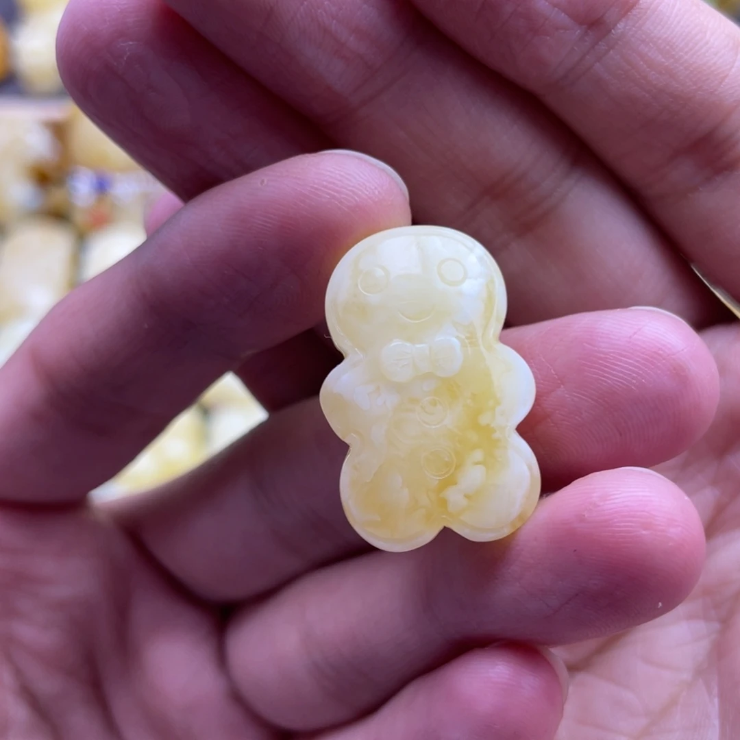 琥珀未镶嵌裸石蜜蜡